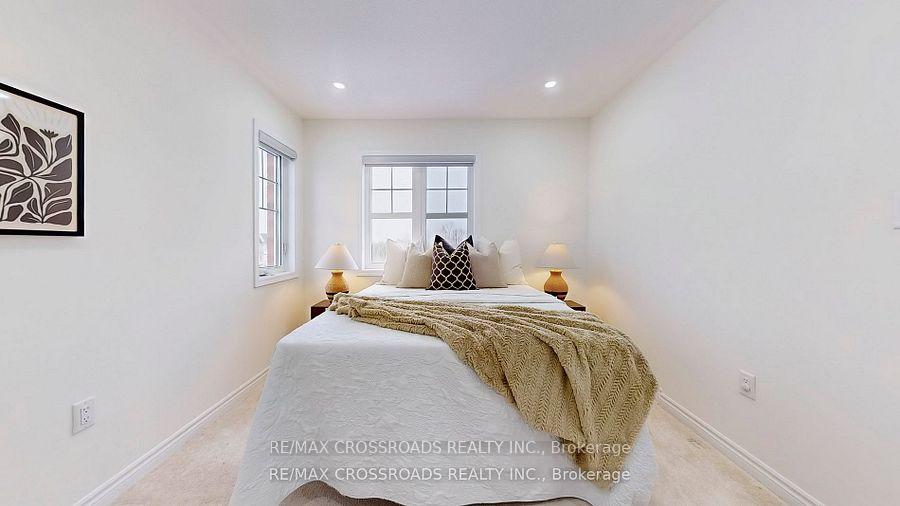 Photo 15 of 1072 Foxtail Crescent, Pickering, Rural Pickering — HOMEH