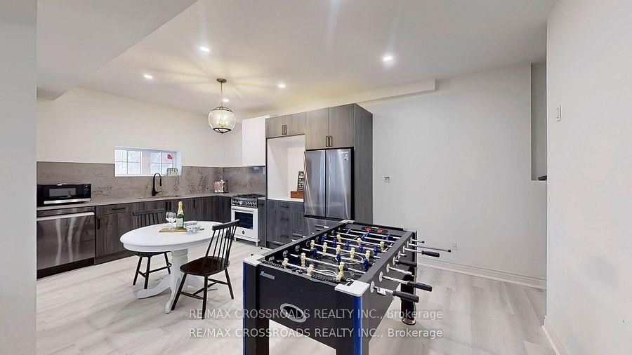 Photo 27 of 1072 Foxtail Crescent, Pickering, Rural Pickering — HOMEH