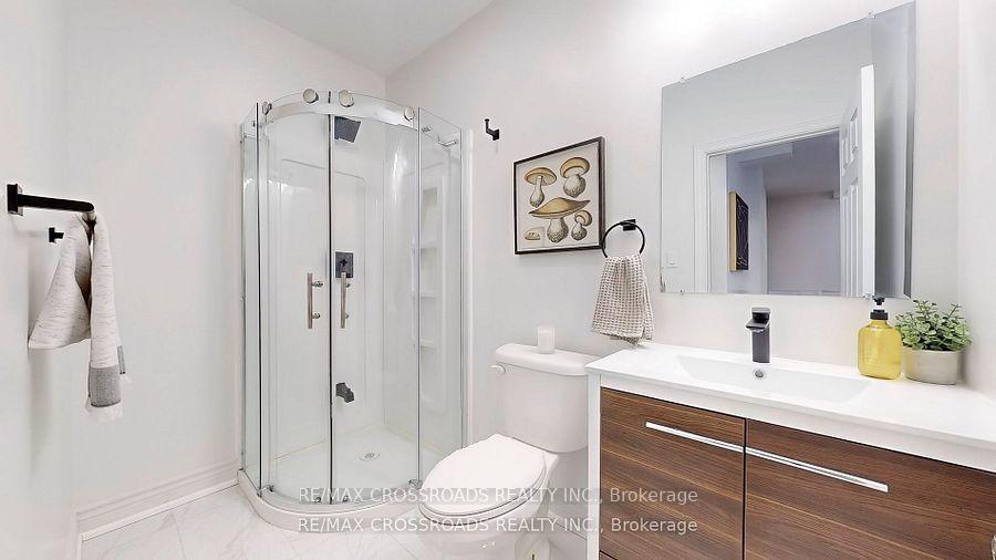 Photo 30 of 1072 Foxtail Crescent, Pickering, Rural Pickering — HOMEH