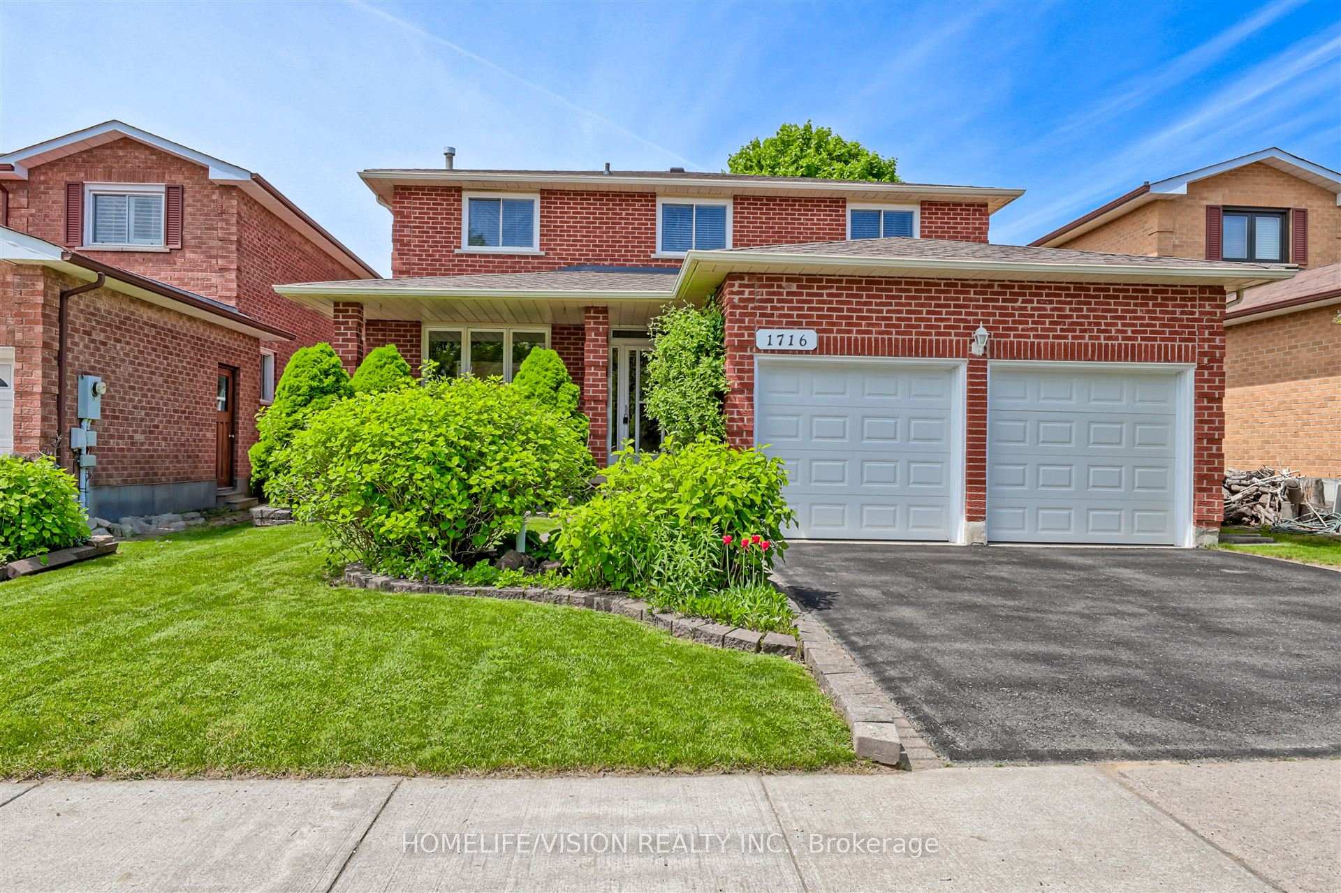 Photo 3 of 1716 Kirkwood Lane, Pickering, Amberlea — HOMEH