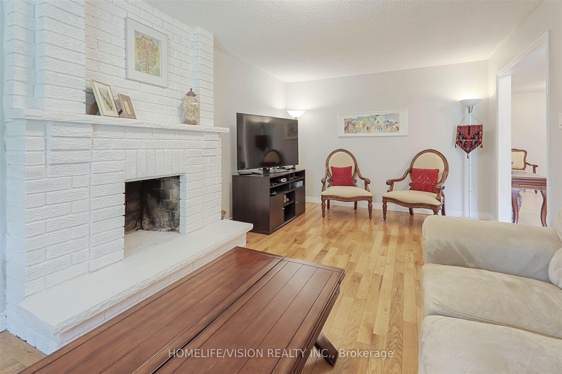 Photo 19 of 1716 Kirkwood Lane, Pickering, Amberlea — HOMEH