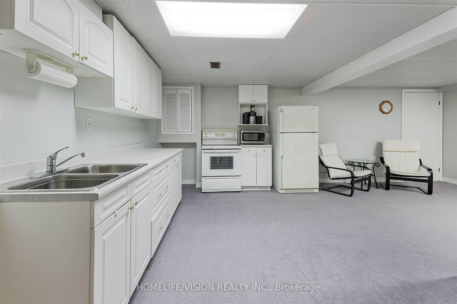 Photo 31 of 1716 Kirkwood Lane, Pickering, Amberlea — HOMEH