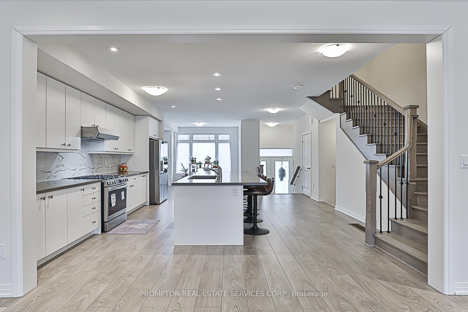 Photo 7 of 2627 Apricot Lane, Pickering, Rural Pickering — HOMEH