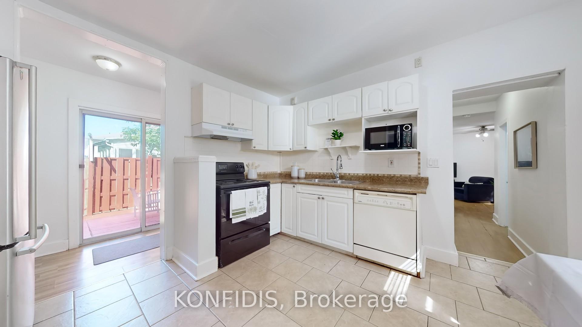 Photo 8 of Unit Unit 2, 127 Summer Street, Oshawa, Central — HOMEH
