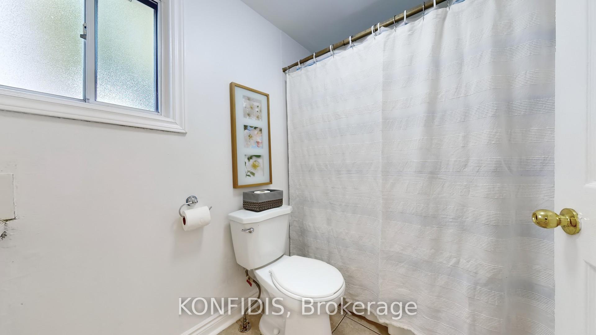 Photo 21 of Unit Unit 2, 127 Summer Street, Oshawa, Central — HOMEH