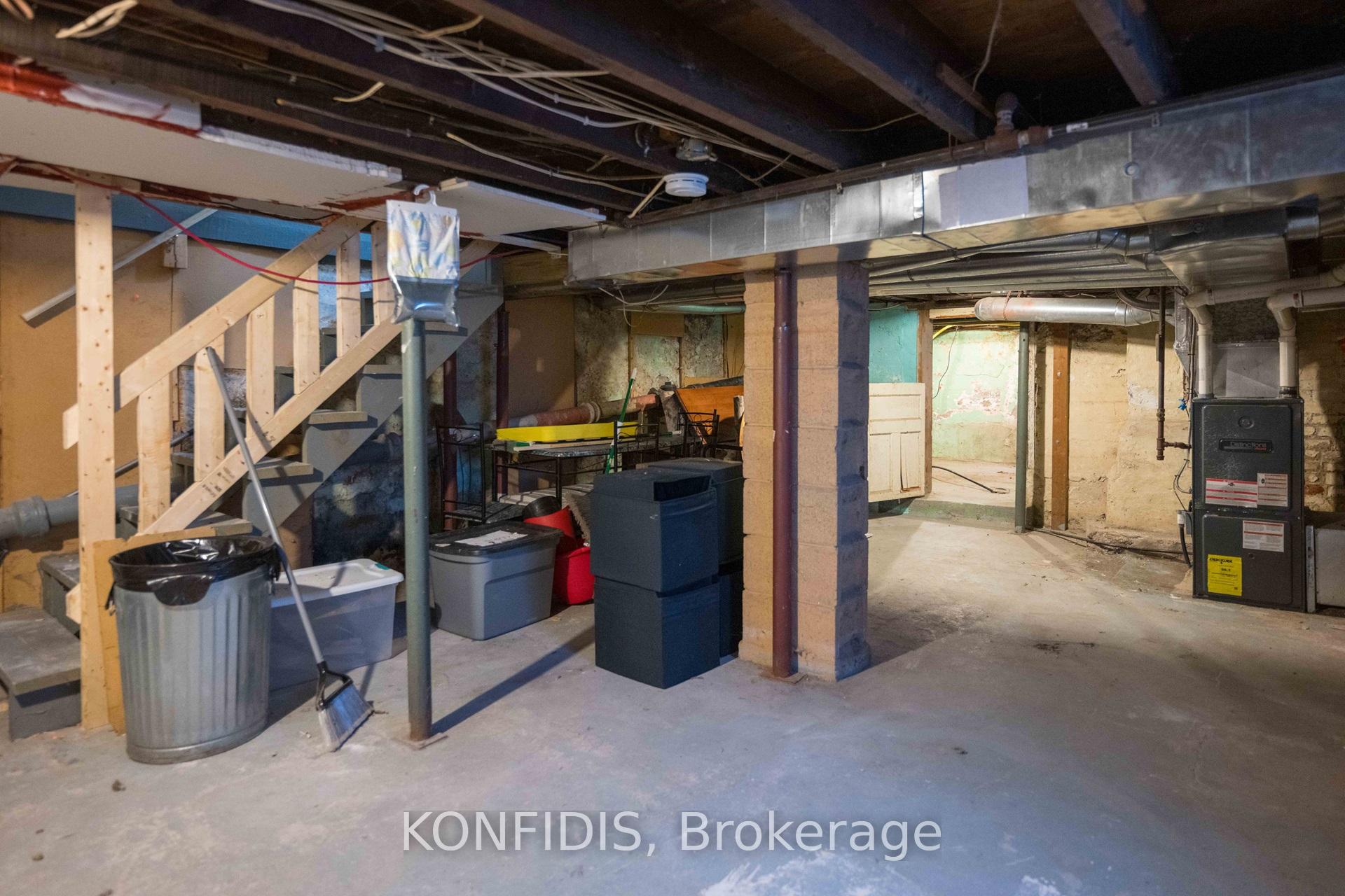 Photo 25 of Unit Unit 2, 127 Summer Street, Oshawa, Central — HOMEH