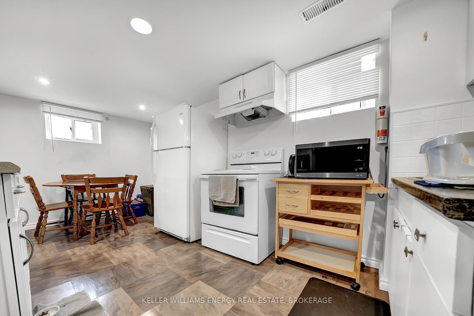 Photo 31 of 86 Rossland Road E, Oshawa, Centennial — HOMEH