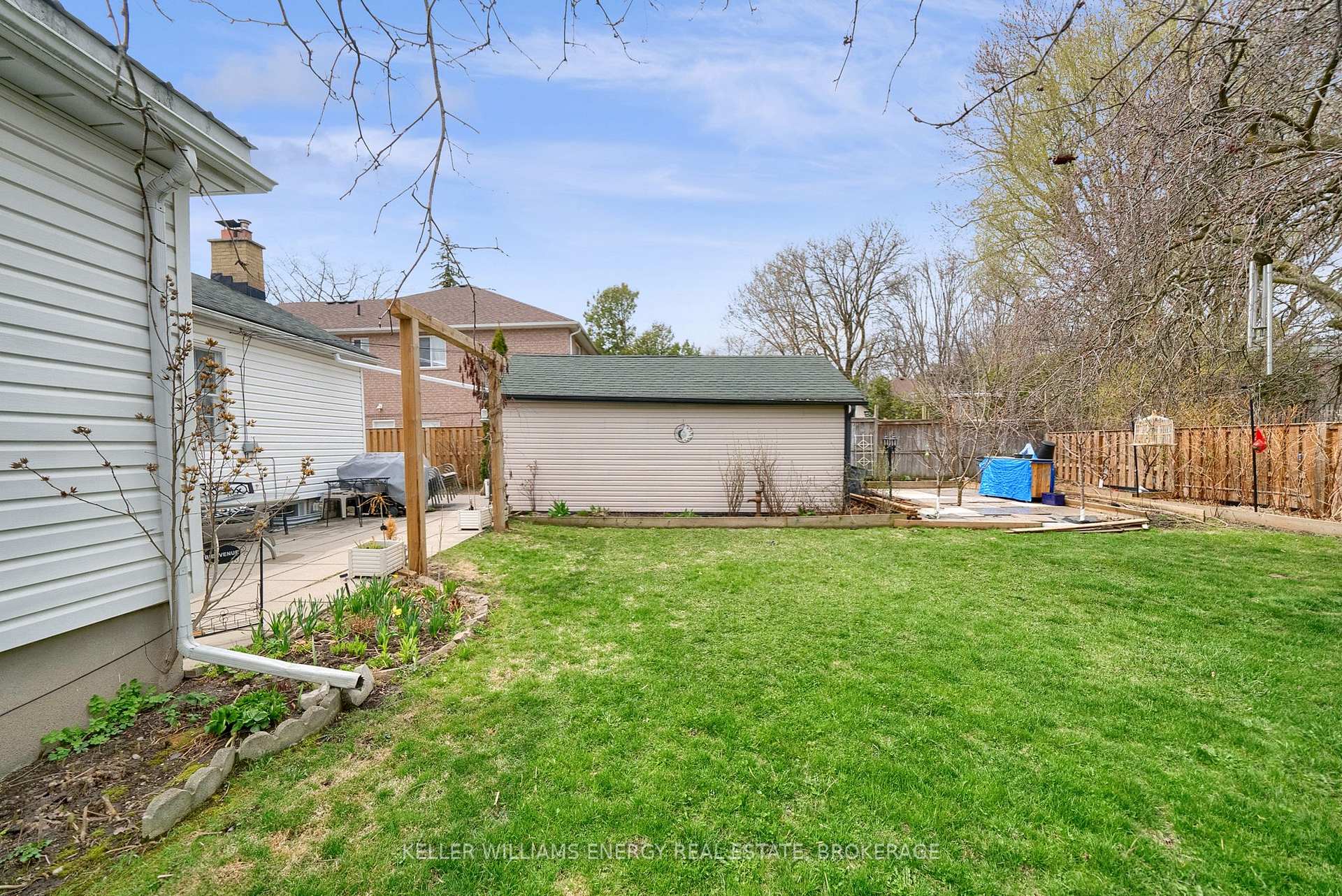 Photo 41 of 86 Rossland Road E, Oshawa, Centennial — HOMEH