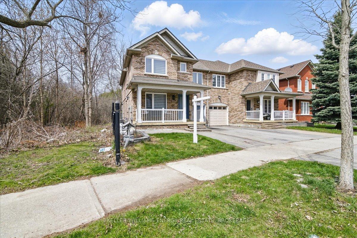 Photo 1 of 724 Craighurst Court E, Pickering, Amberlea — HOMEH