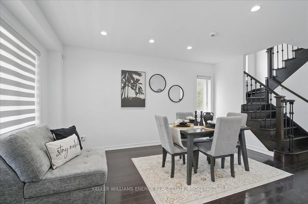 Photo 7 of 724 Craighurst Court E, Pickering, Amberlea — HOMEH