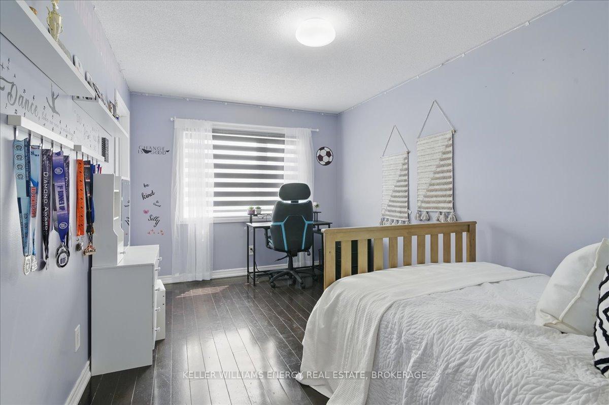 Photo 21 of 724 Craighurst Court E, Pickering, Amberlea — HOMEH