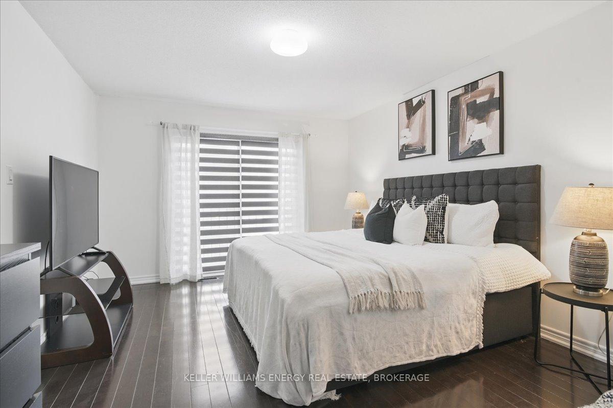 Photo 30 of 724 Craighurst Court E, Pickering, Amberlea — HOMEH