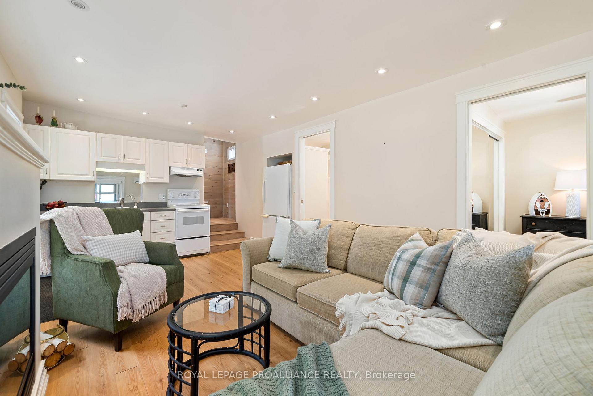 Photo 17 of 441B Massassauga Road, Prince Edward County, Ameliasburg Ward — HOMEH