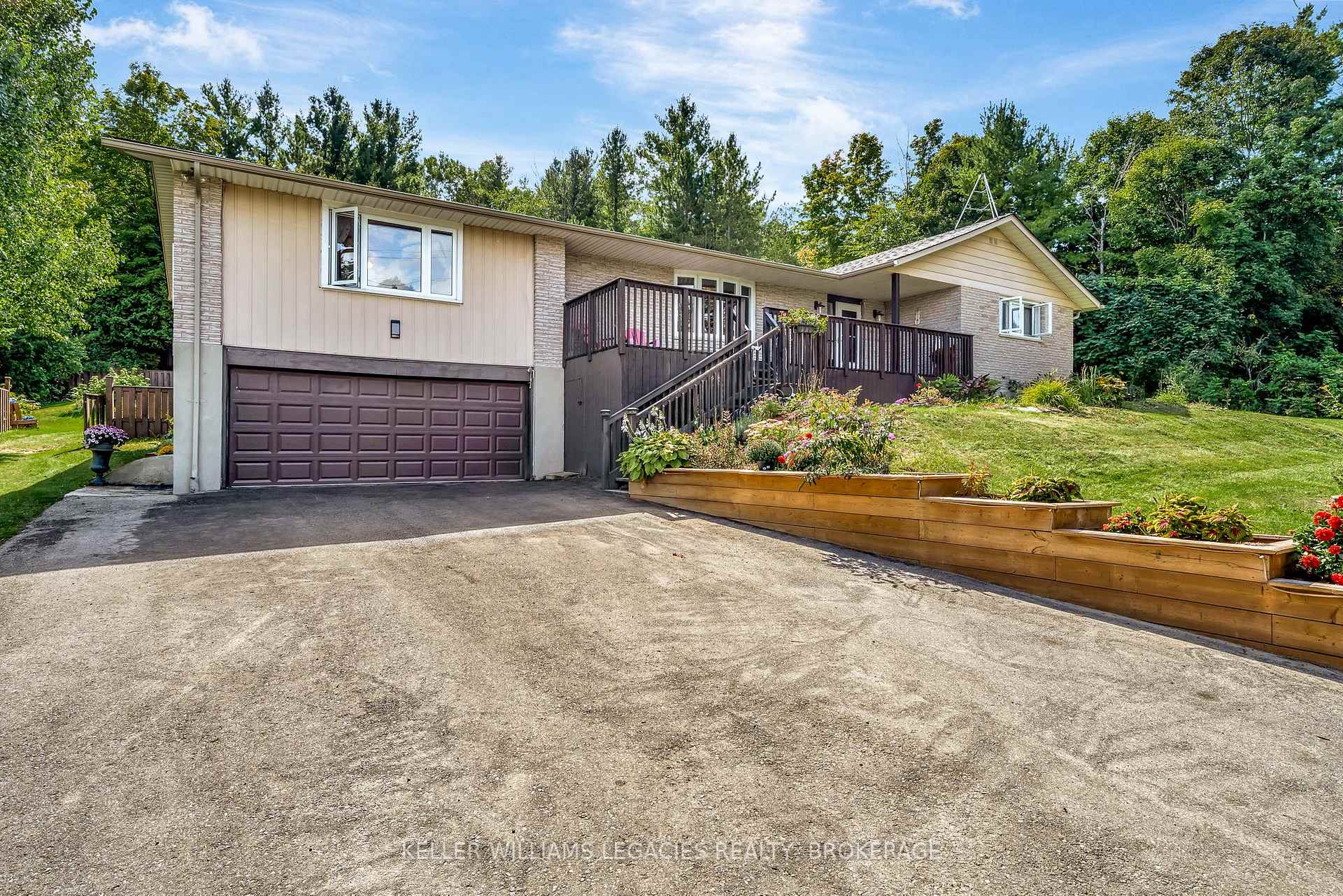 Front of 1543 County Road 28