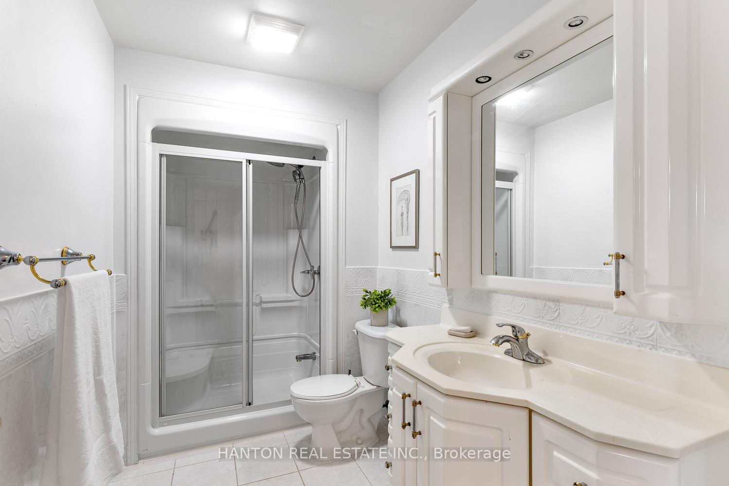 Photo 29 of 1175 Westridge Drive, Oshawa, Pinecrest — HOMEH