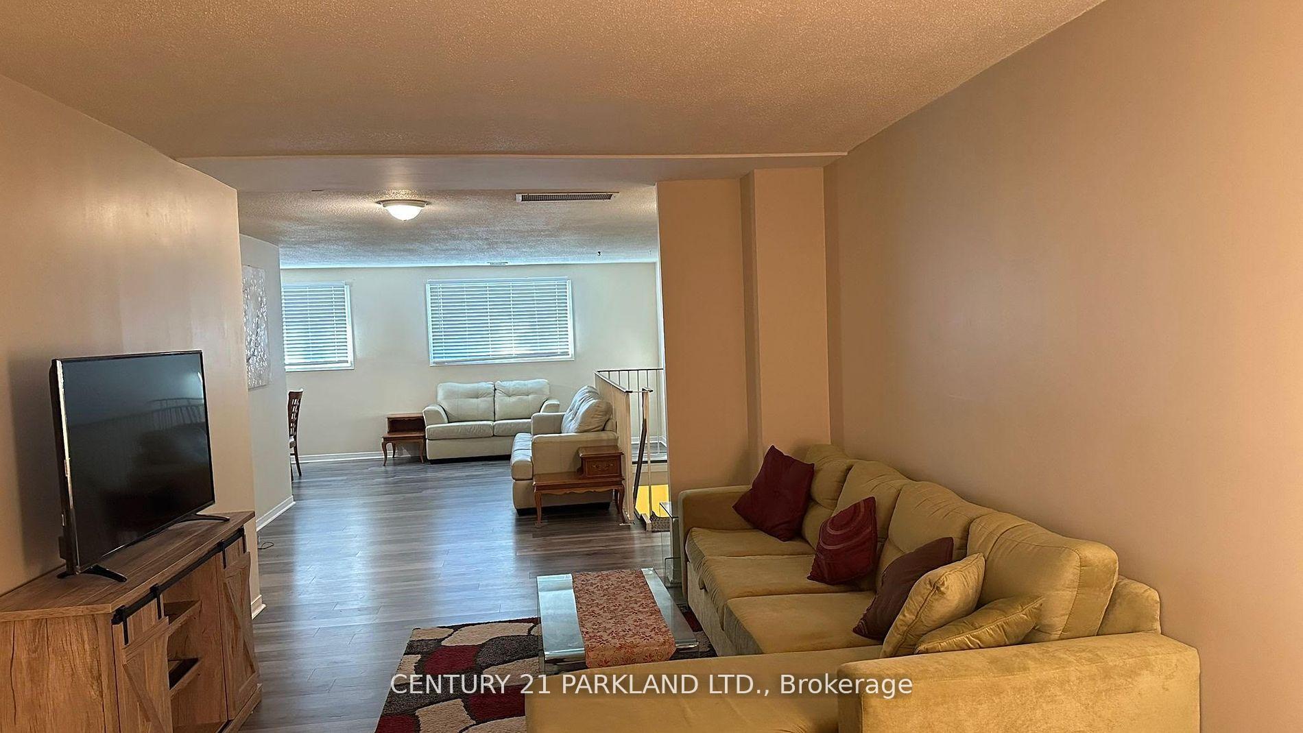 Photo 9 of Unit 201, 1160 Simcoe Street S, Oshawa, Lakeview — HOMEH