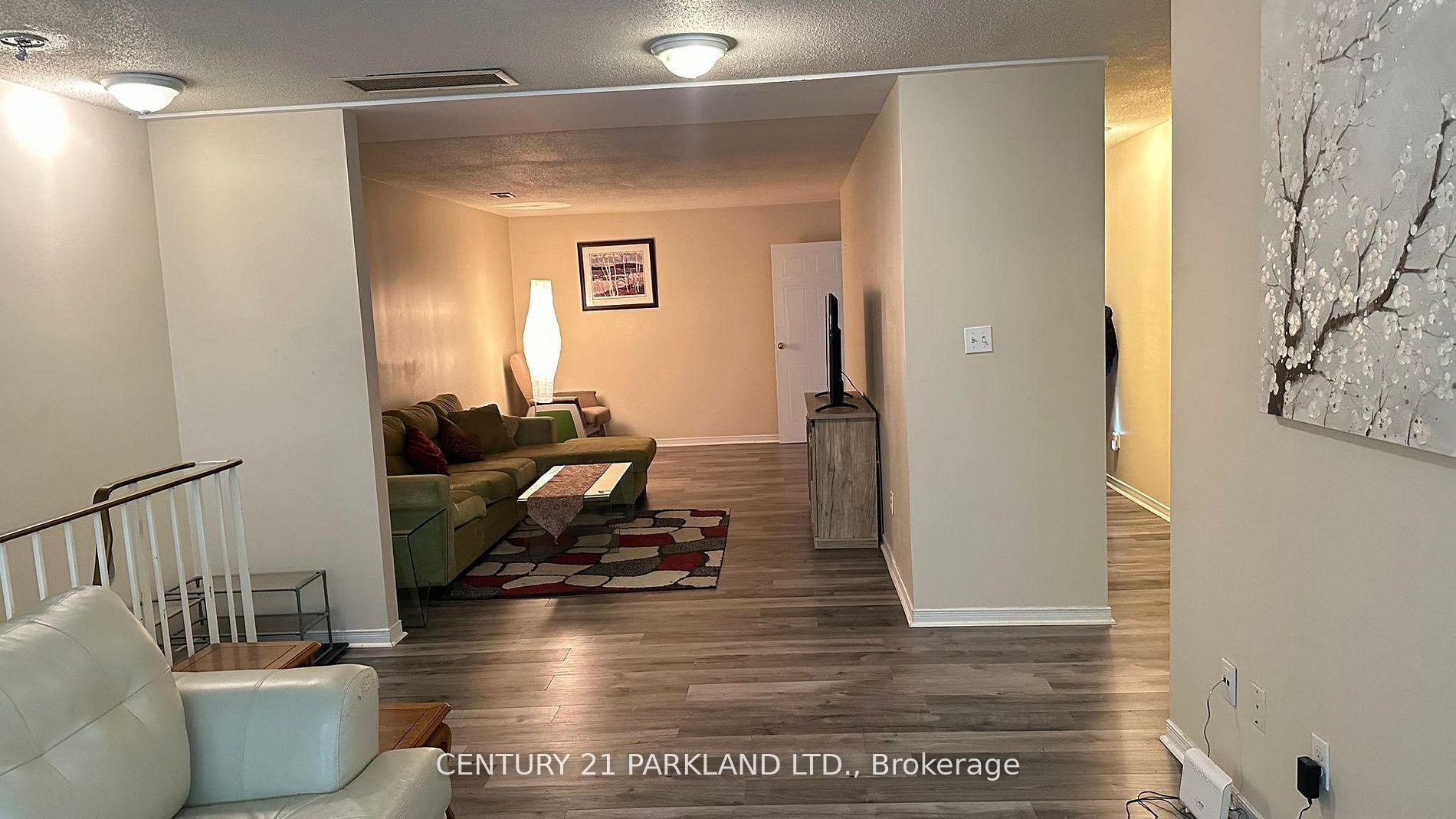 Photo 12 of Unit 201, 1160 Simcoe Street S, Oshawa, Lakeview — HOMEH