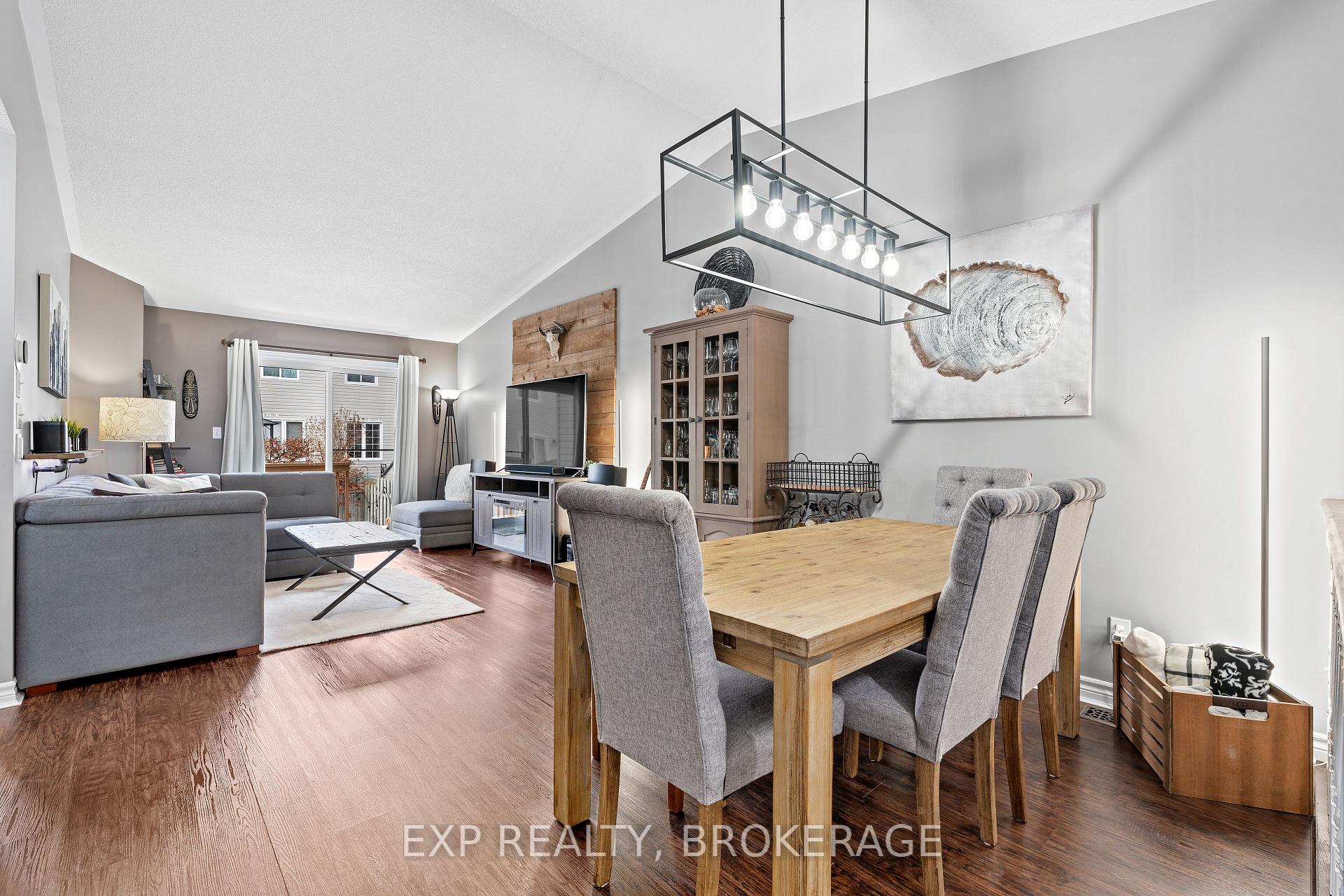 Photo 11 of 729 Shires Way, Kingston, East Gardiners Rd — HOMEH