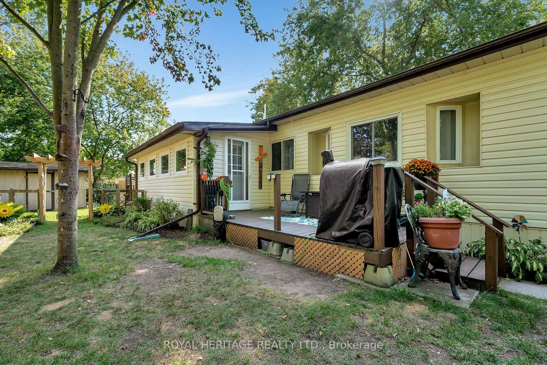 Photo 4 of Unit 137, 529 Old Highway 2, Quinte West, Sidney Ward — HOMEH