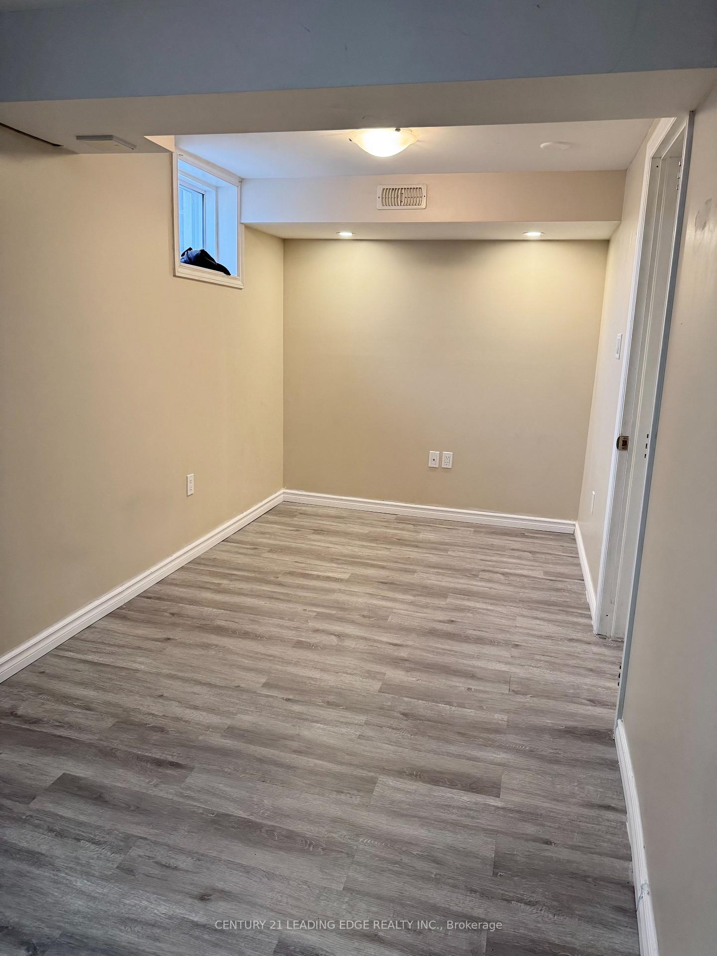 Photo 13 of Unit LOWER, 583 Montcalm Avenue, Oshawa, Vanier — HOMEH