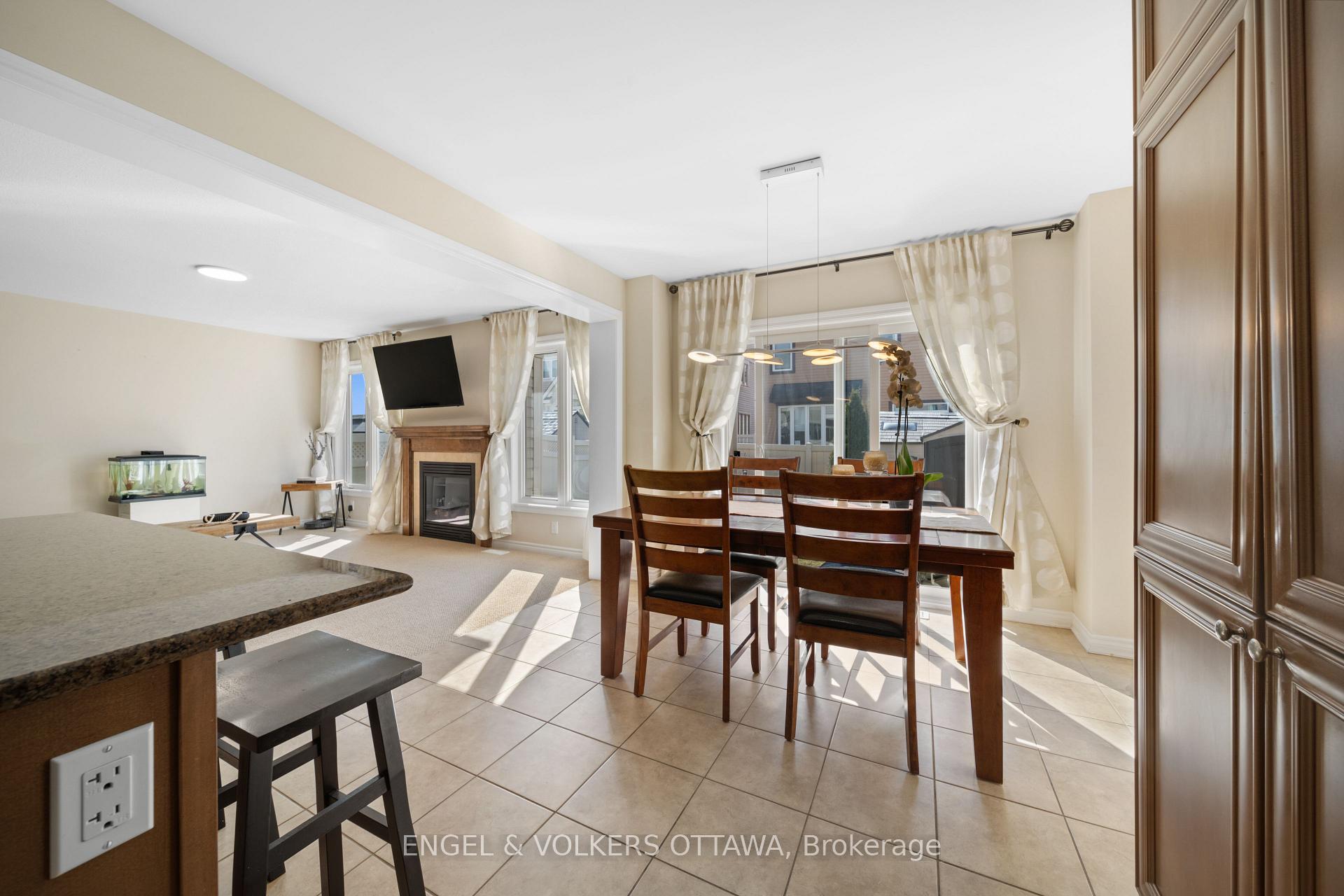 Photo 8 of 613 Calla Lily Terrace, Ottawa, Notting Hill/Summerside — HOMEH