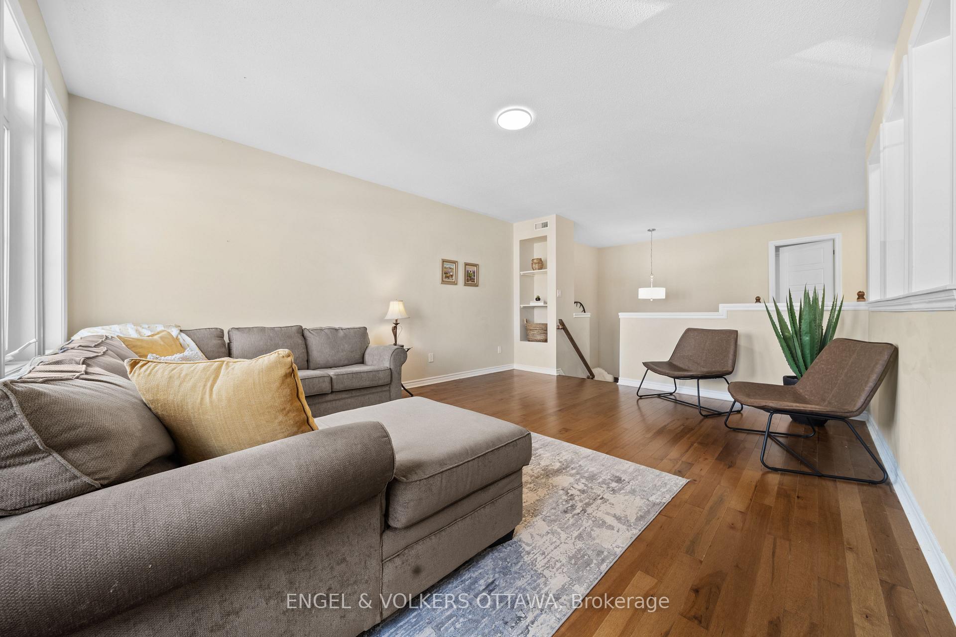 Photo 16 of 613 Calla Lily Terrace, Ottawa, Notting Hill/Summerside — HOMEH