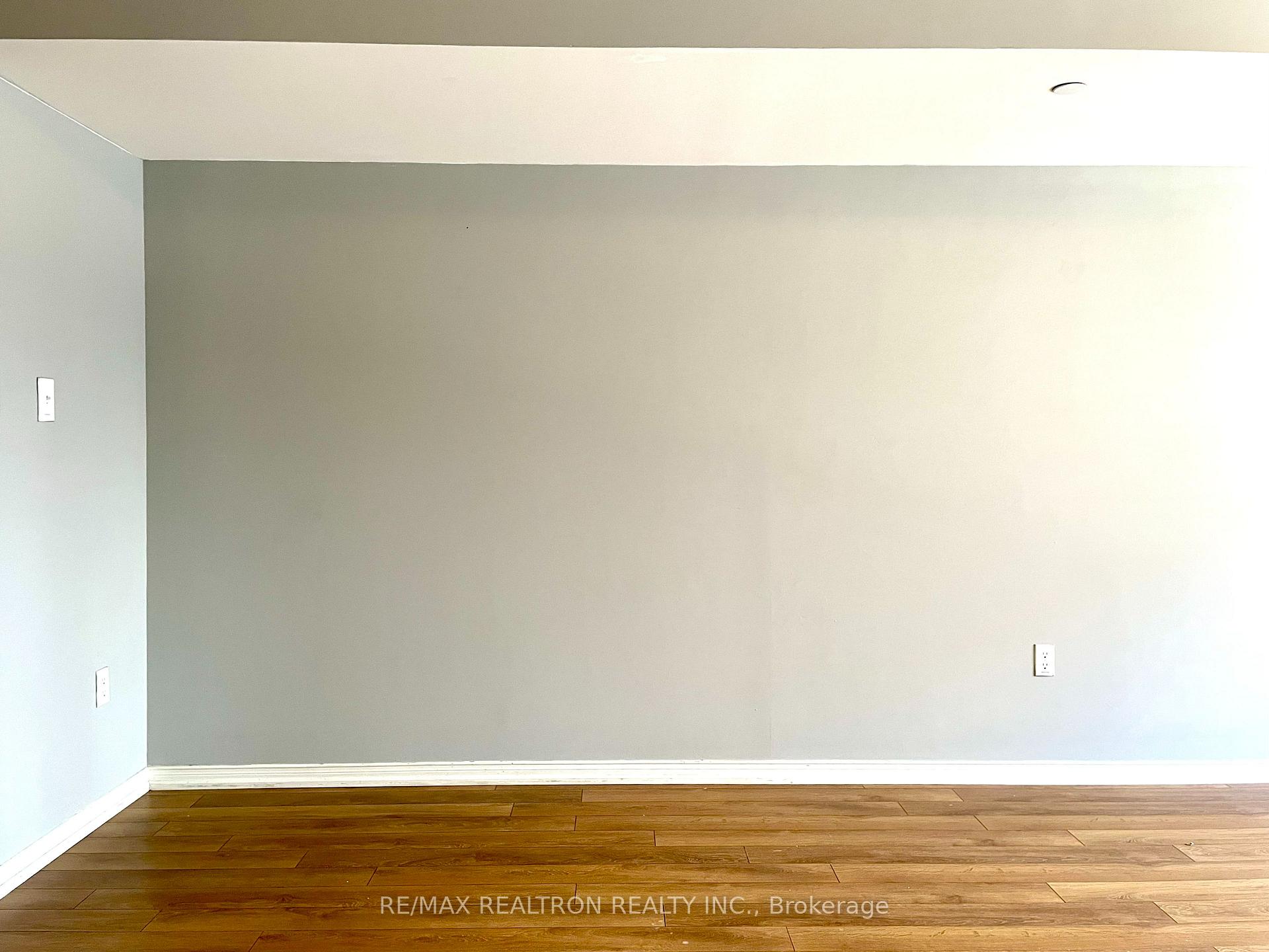 Photo 5 of Unit 166, 2702 Deputy Minister Path, Oshawa, Windfields — HOMEH
