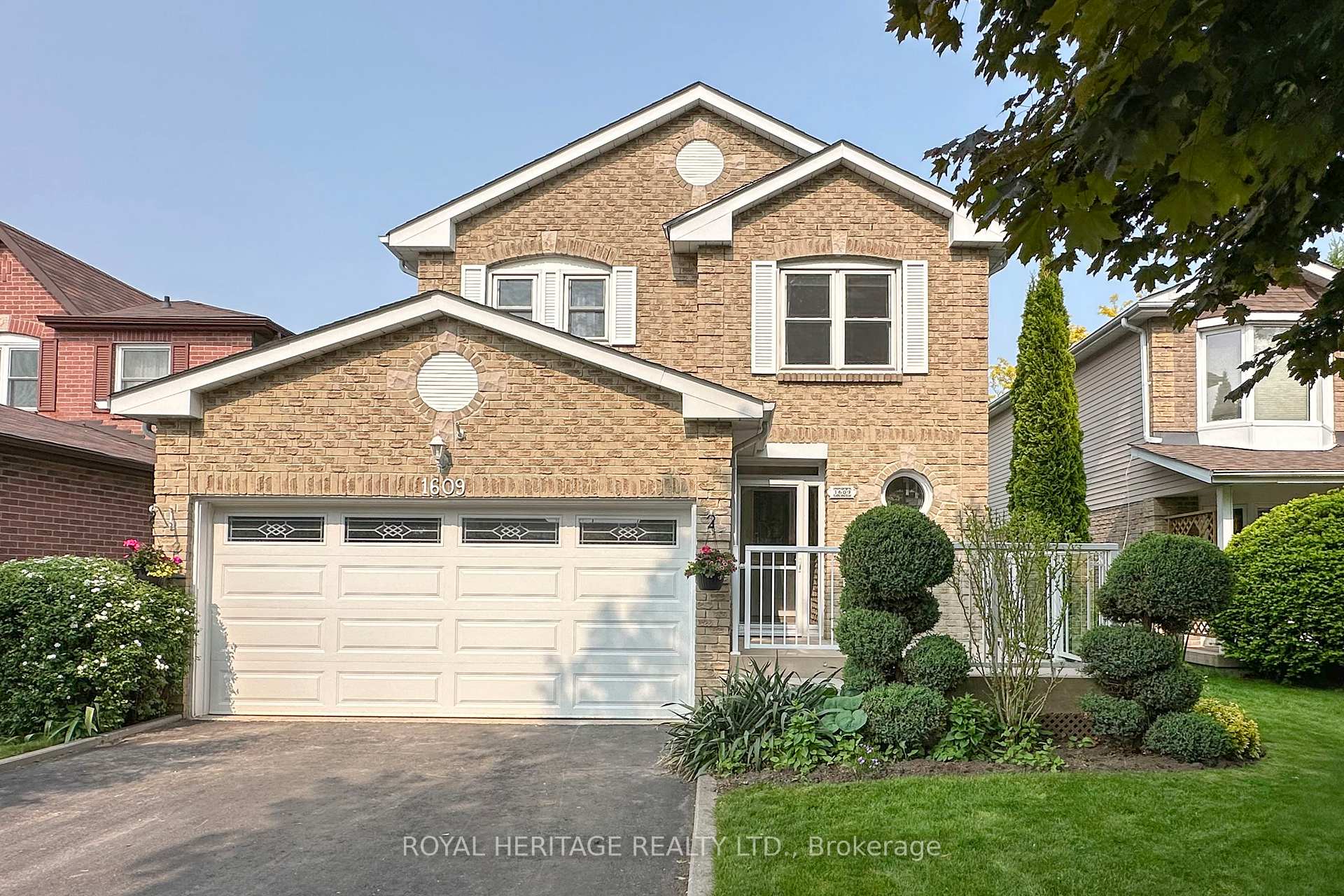 Photo 1 of 1609 Rawlings Drive, Pickering, Liverpool — HOMEH