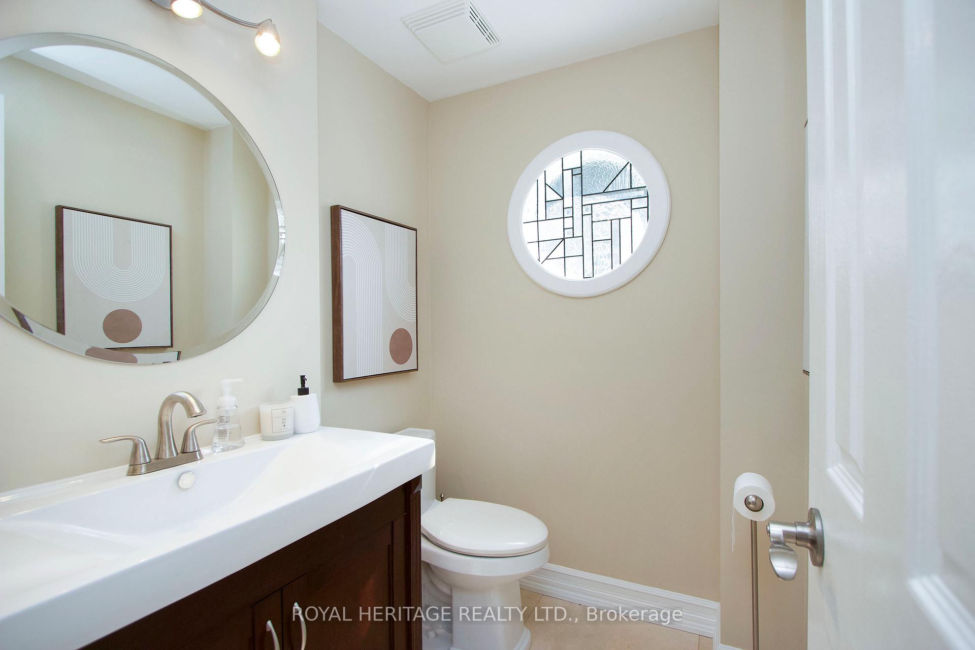 Photo 18 of 1609 Rawlings Drive, Pickering, Liverpool — HOMEH