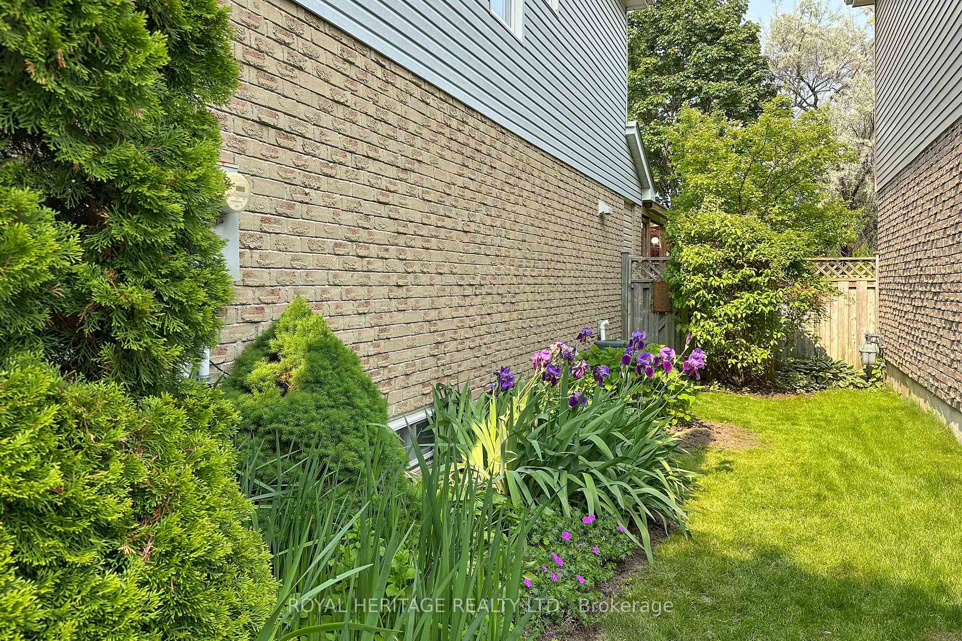 Photo 41 of 1609 Rawlings Drive, Pickering, Liverpool — HOMEH