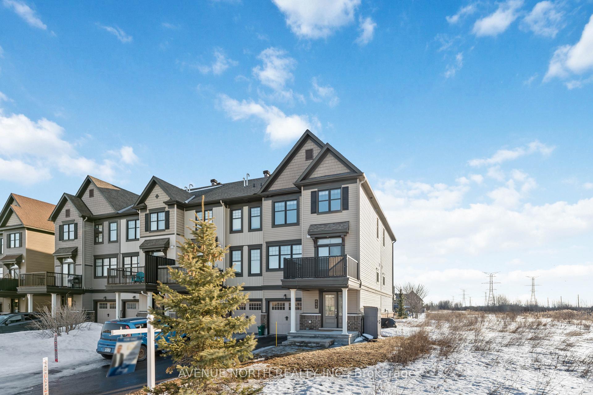 Photo 3 of 624 Petrichor Crescent, Ottawa, Avalon West — HOMEH
