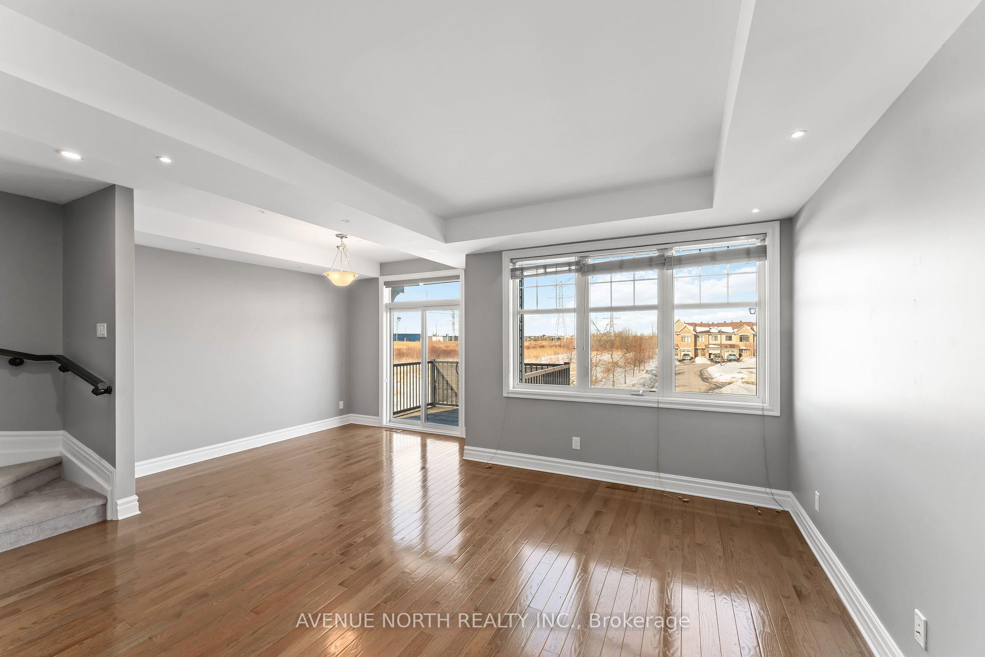 Photo 7 of 624 Petrichor Crescent, Ottawa, Avalon West — HOMEH