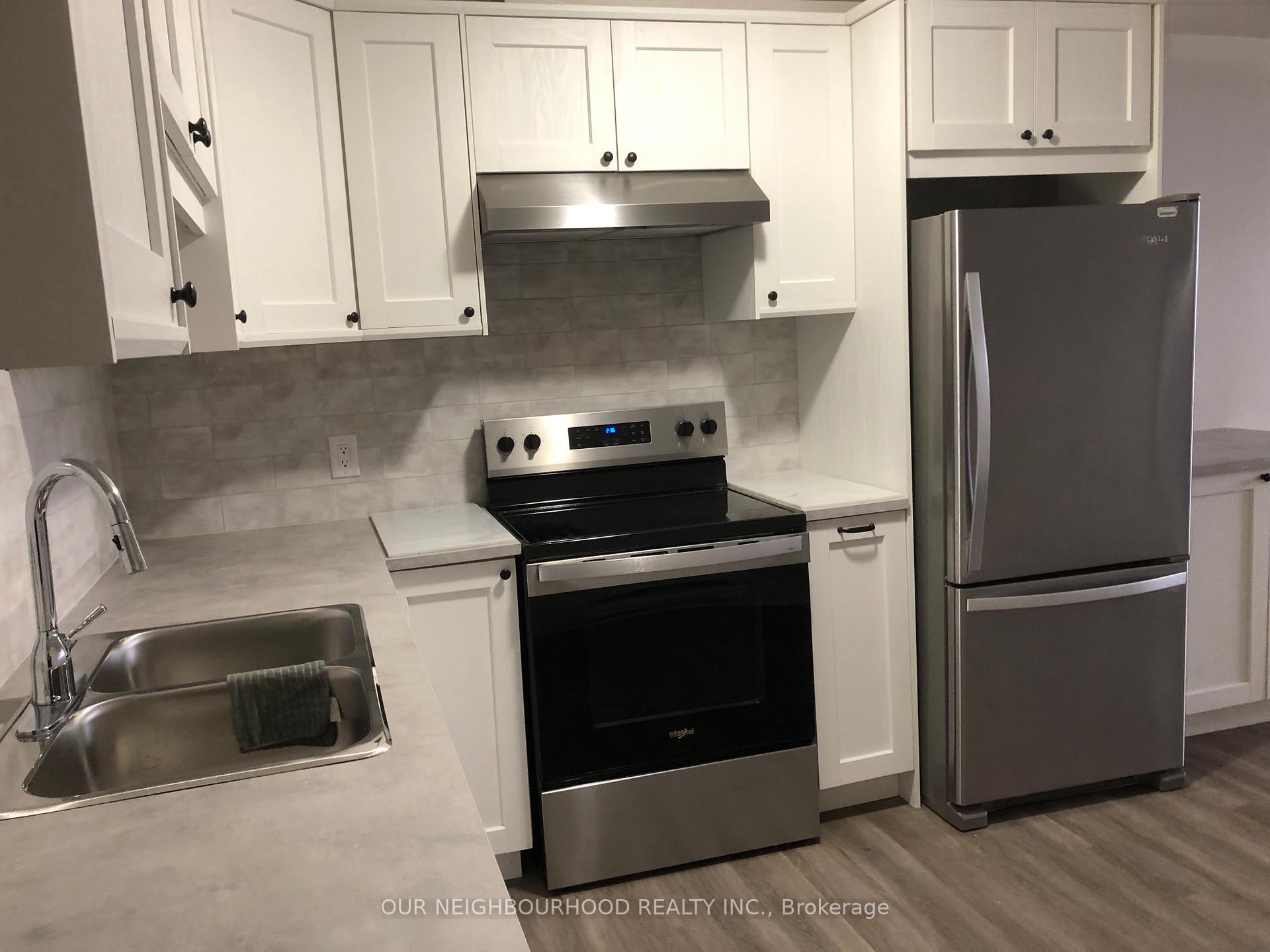 Photo 5 of Unit B, 212 Taunton Road, Oshawa, Samac — HOMEH