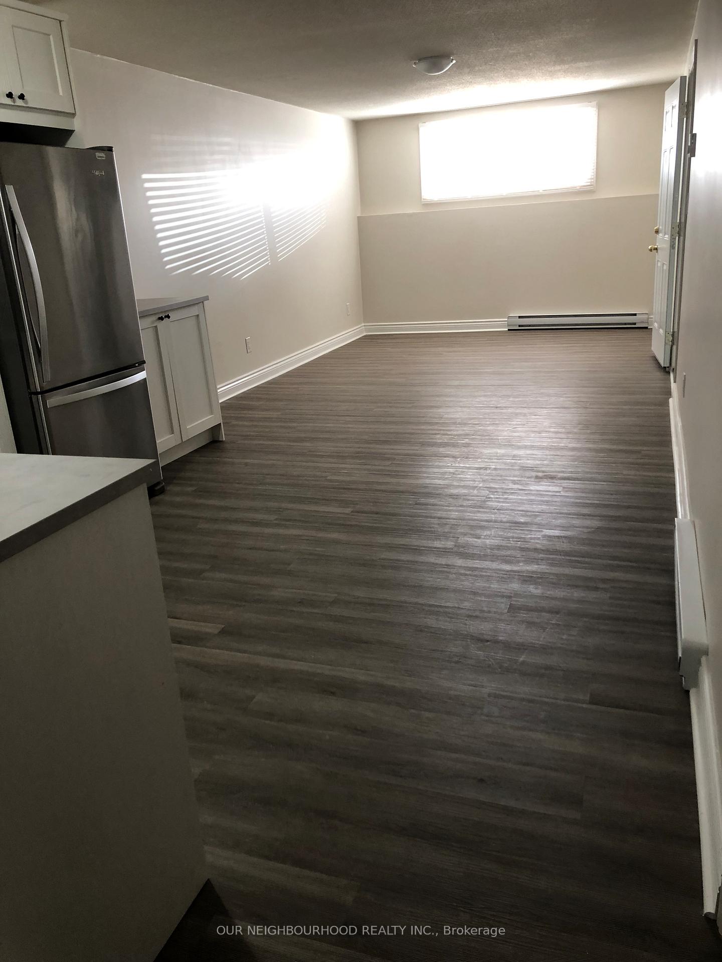 Photo 6 of Unit B, 212 Taunton Road, Oshawa, Samac — HOMEH