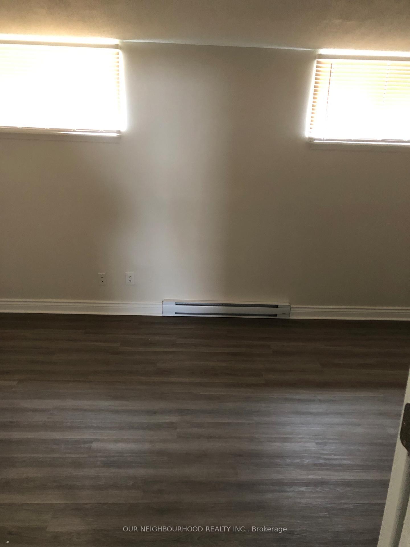 Photo 10 of Unit B, 212 Taunton Road, Oshawa, Samac — HOMEH