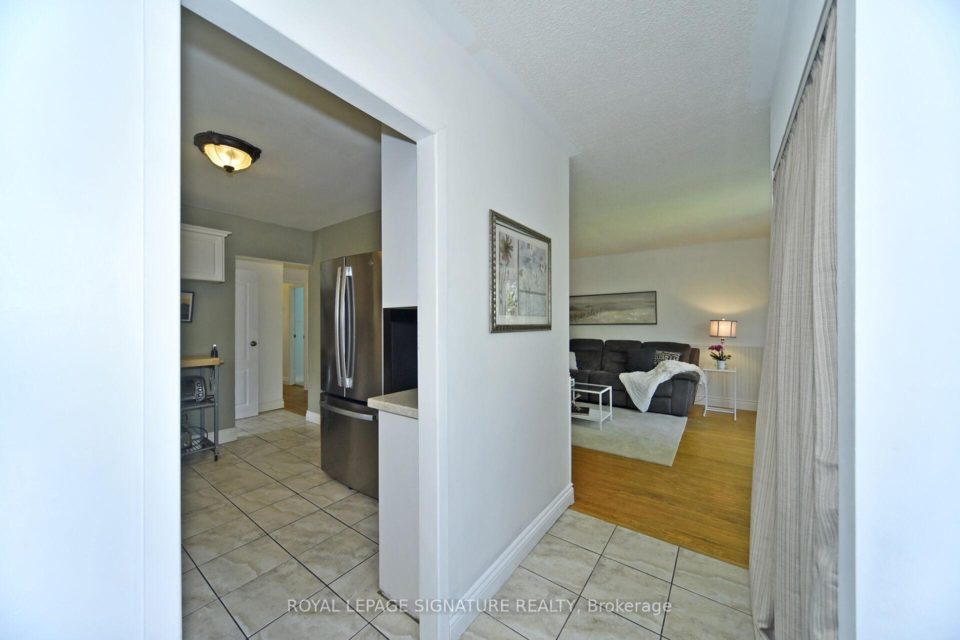 Photo 6 of 845 Breda Avenue, Pickering, West Shore — HOMEH