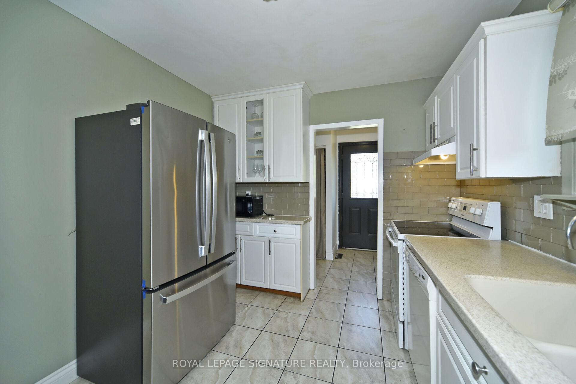 Photo 19 of 845 Breda Avenue, Pickering, West Shore — HOMEH