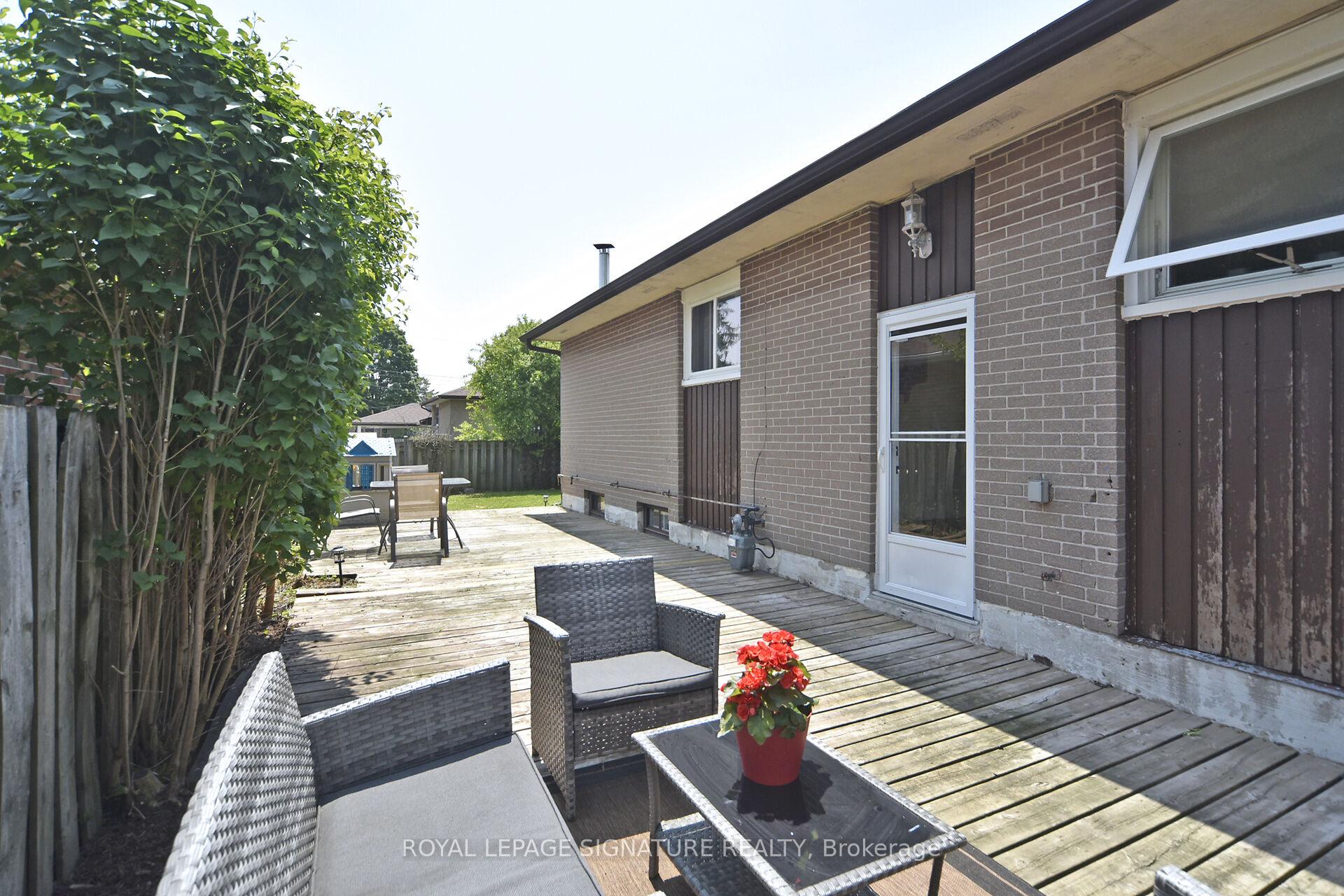 Photo 33 of 845 Breda Avenue, Pickering, West Shore — HOMEH