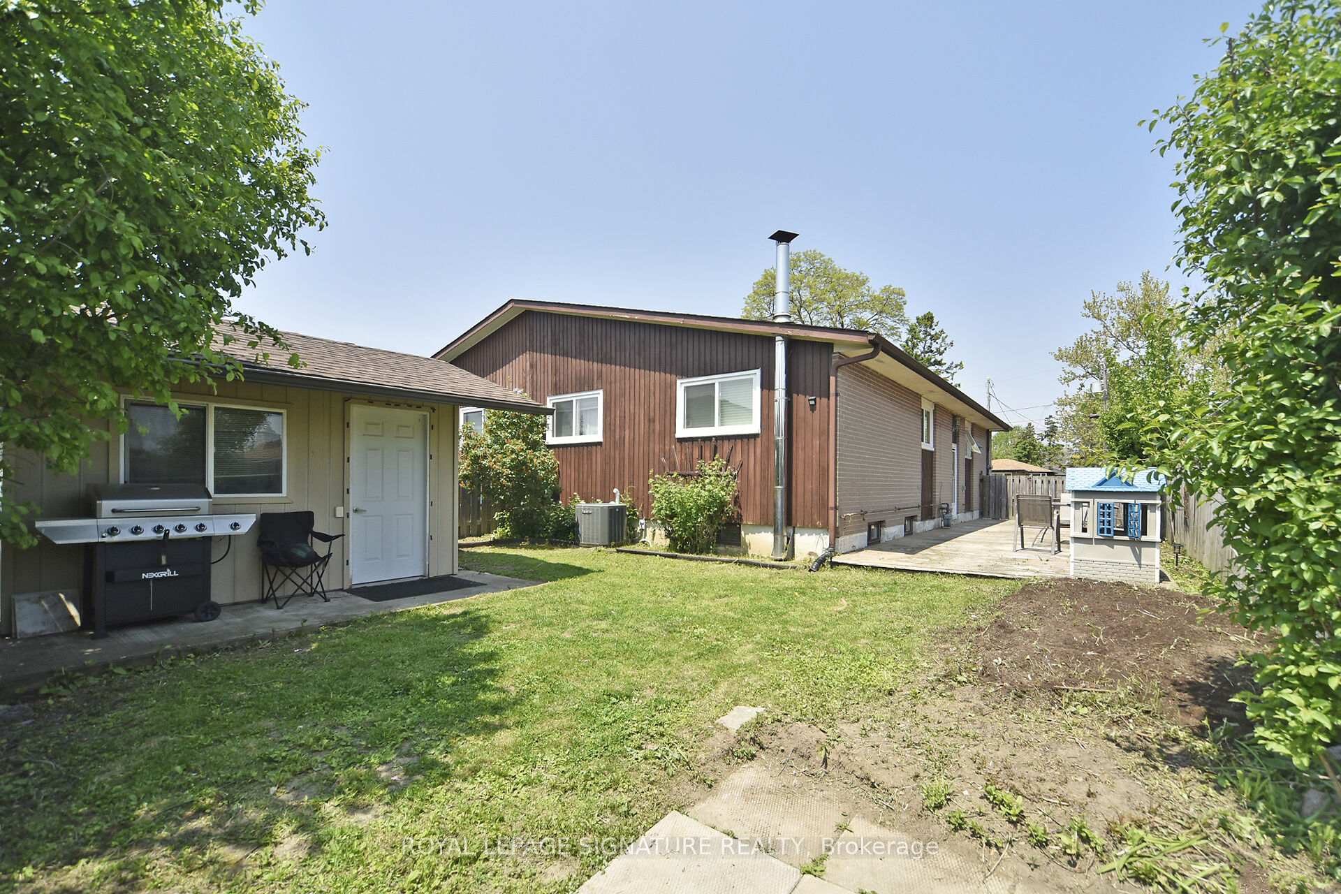 Photo 34 of 845 Breda Avenue, Pickering, West Shore — HOMEH