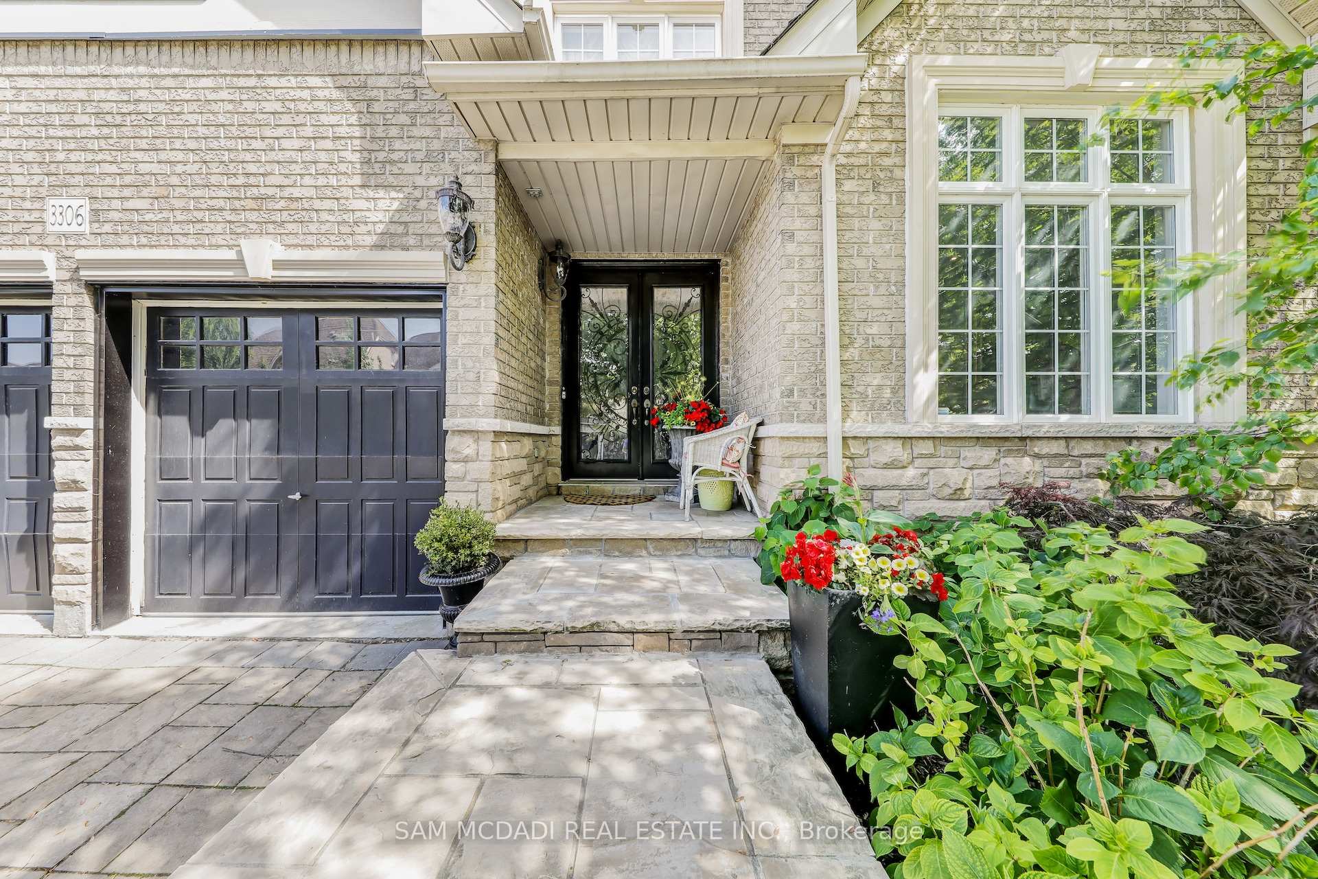 Front of 3306 Fox Run Circle