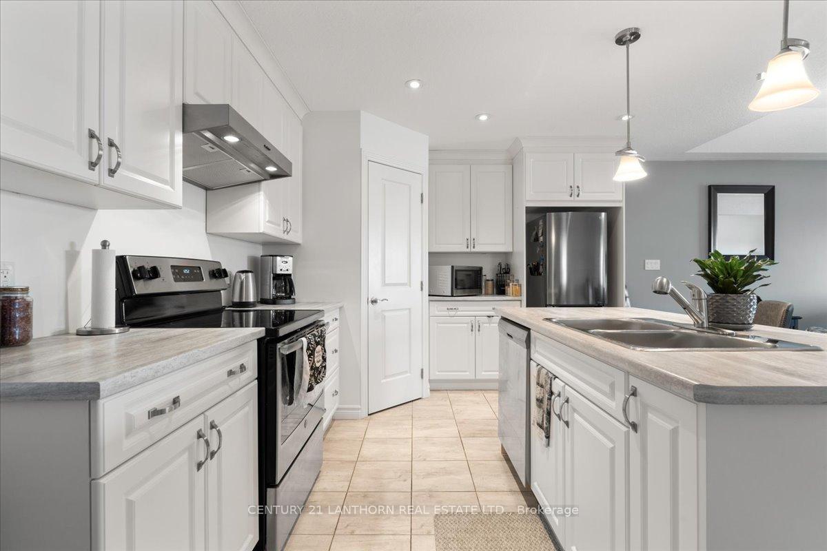 Photo 4 of 79 Conger Drive, Prince Edward County, Wellington Ward — HOMEH