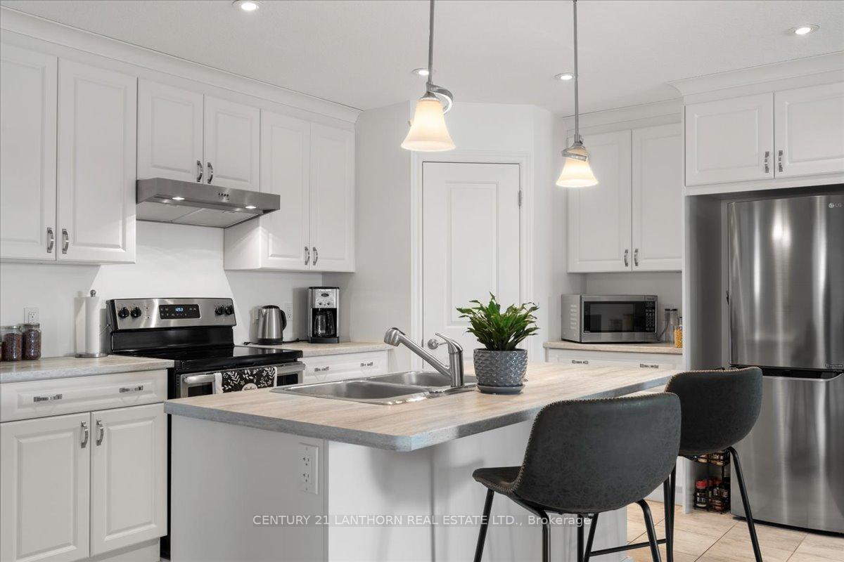 Photo 5 of 79 Conger Drive, Prince Edward County, Wellington Ward — HOMEH