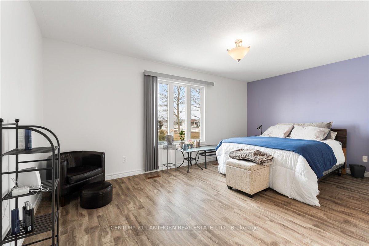 Photo 9 of 79 Conger Drive, Prince Edward County, Wellington Ward — HOMEH