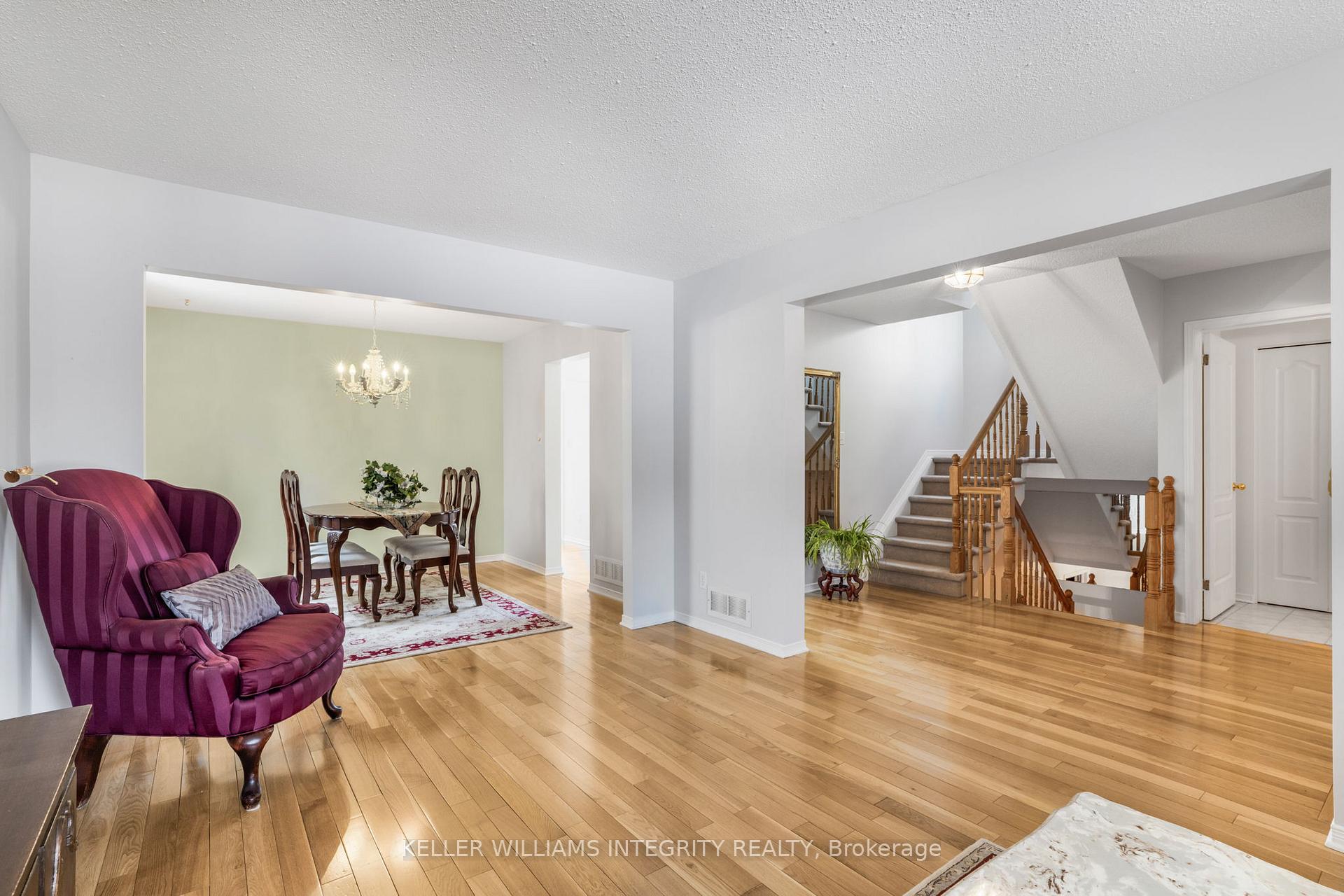 Photo 7 of 849 Beauregard Crescent, Ottawa, Fallingbrook/Ridgemount — HOMEH