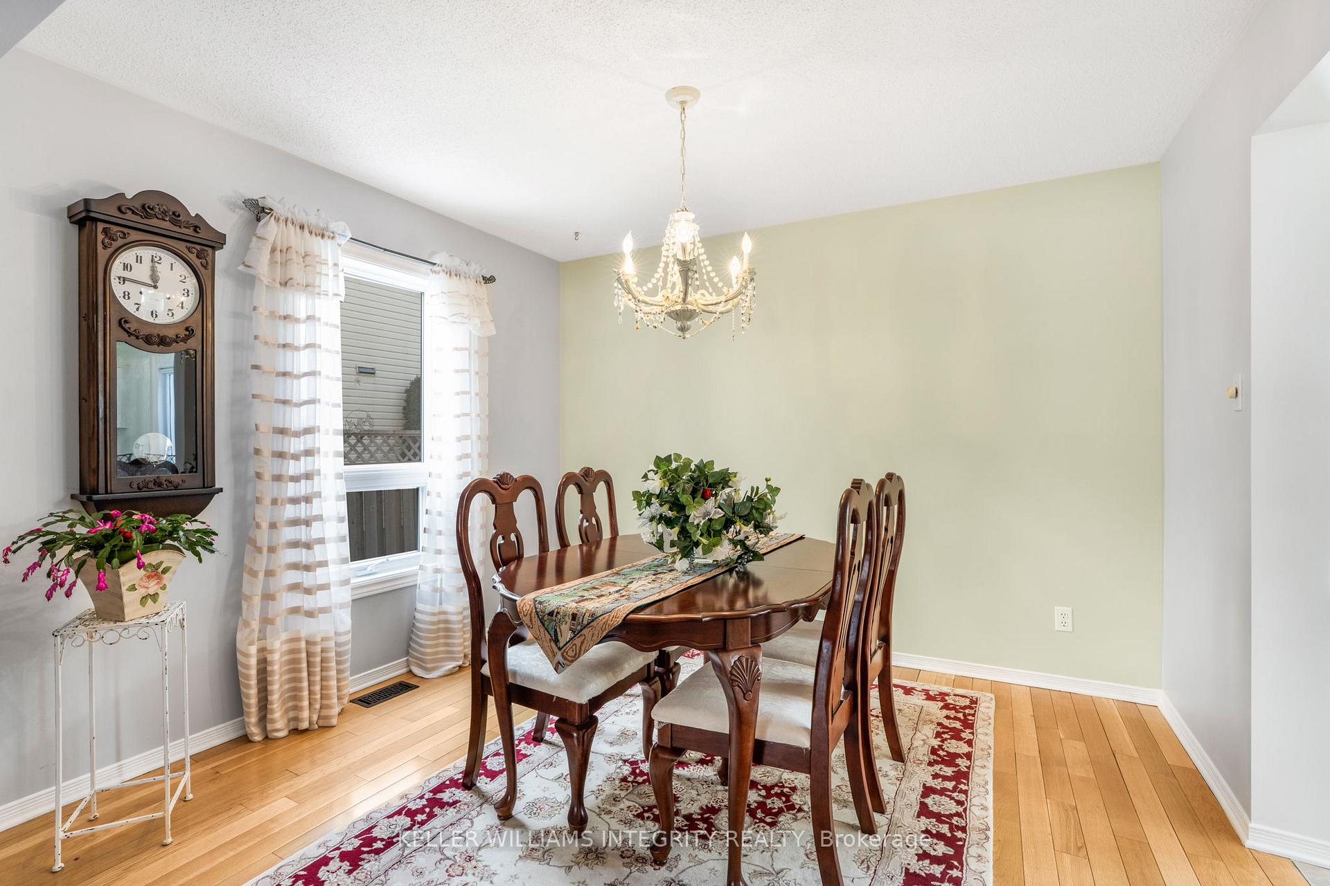 Photo 8 of 849 Beauregard Crescent, Ottawa, Fallingbrook/Ridgemount — HOMEH