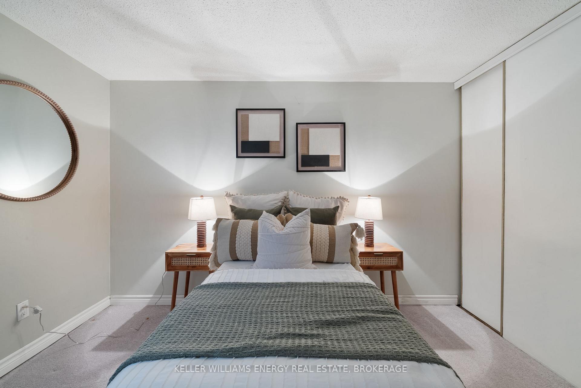 Photo 24 of 736 Cricklewood Drive, Oshawa, Pinecrest — HOMEH