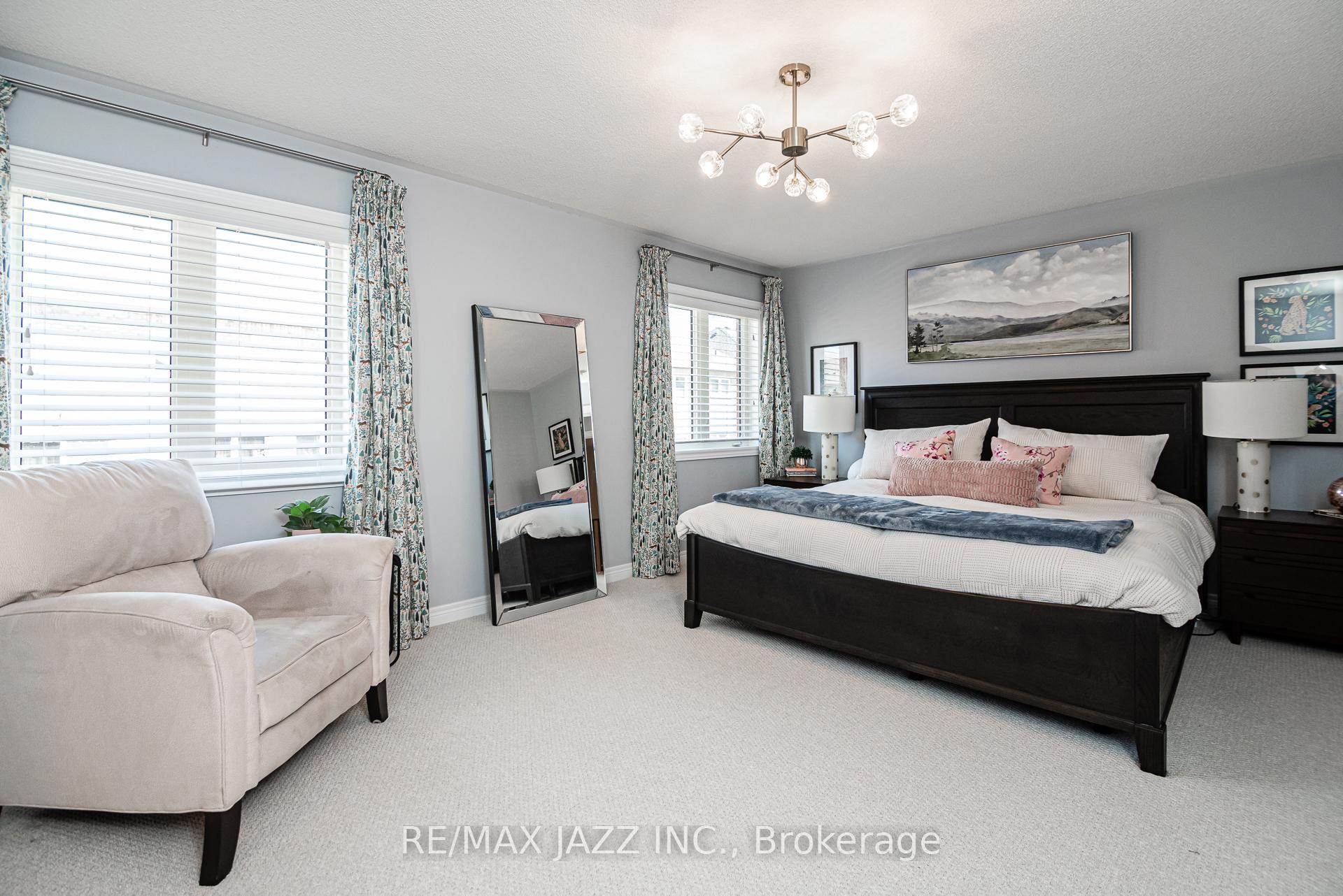 Photo 11 of 176 Dance Act Avenue, Oshawa, Windfields — HOMEH