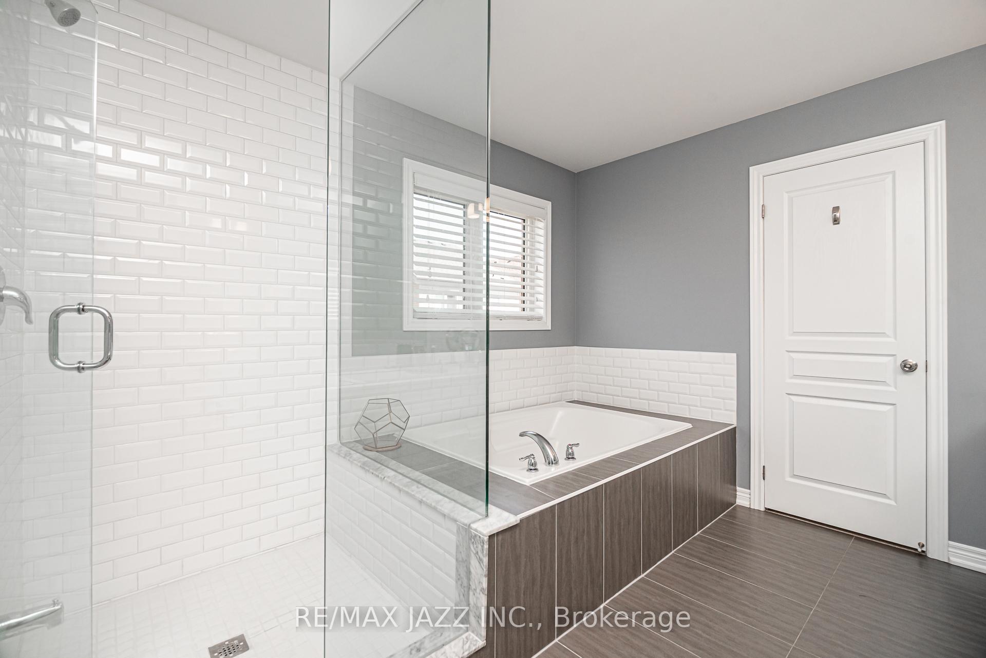 Photo 14 of 176 Dance Act Avenue, Oshawa, Windfields — HOMEH