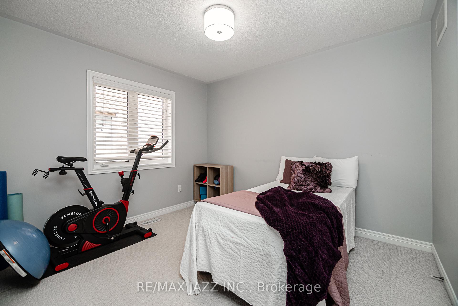Photo 19 of 176 Dance Act Avenue, Oshawa, Windfields — HOMEH