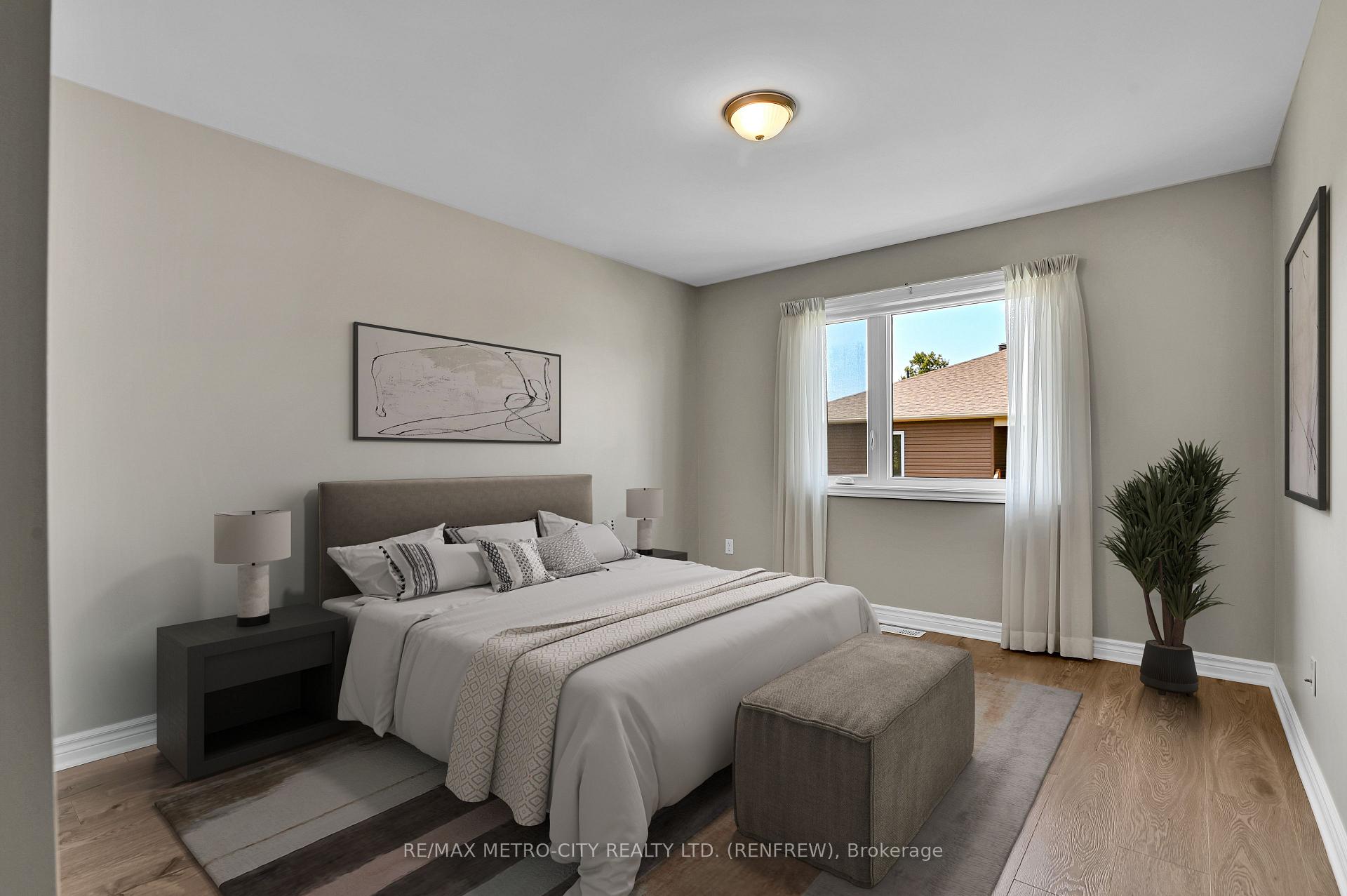 Photo 18 of 35 Otteridge Drive, Renfrew — HOMEH